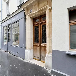 Appartement Modern Studio For 3, Paris
